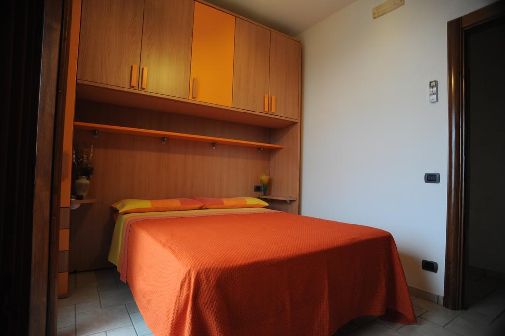 Bed and Breakfast La Mela Blu Фуроре Номер фото