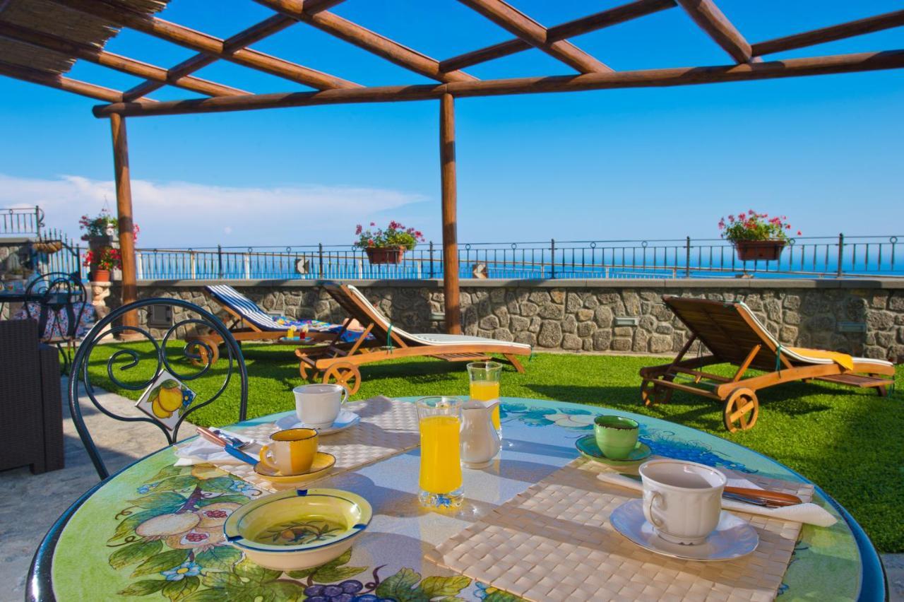 Bed and Breakfast La Mela Blu Фуроре Екстер'єр фото